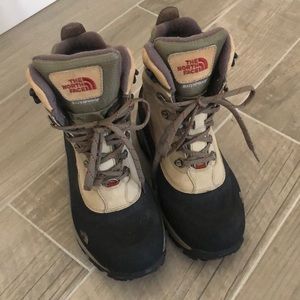 The North Face Baltoro 400 Winter Boots